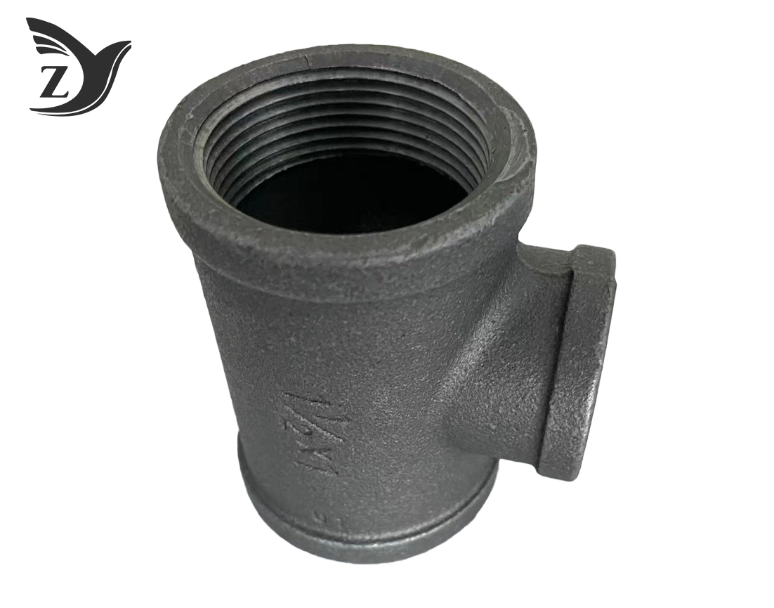 Black Square Face Reducing Tee Pipe Fittings 2